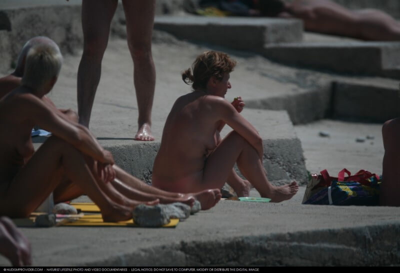 Nudist Rocky Family Angle gallery - Naturism and nudism as a path to spiritual balance and inner peace