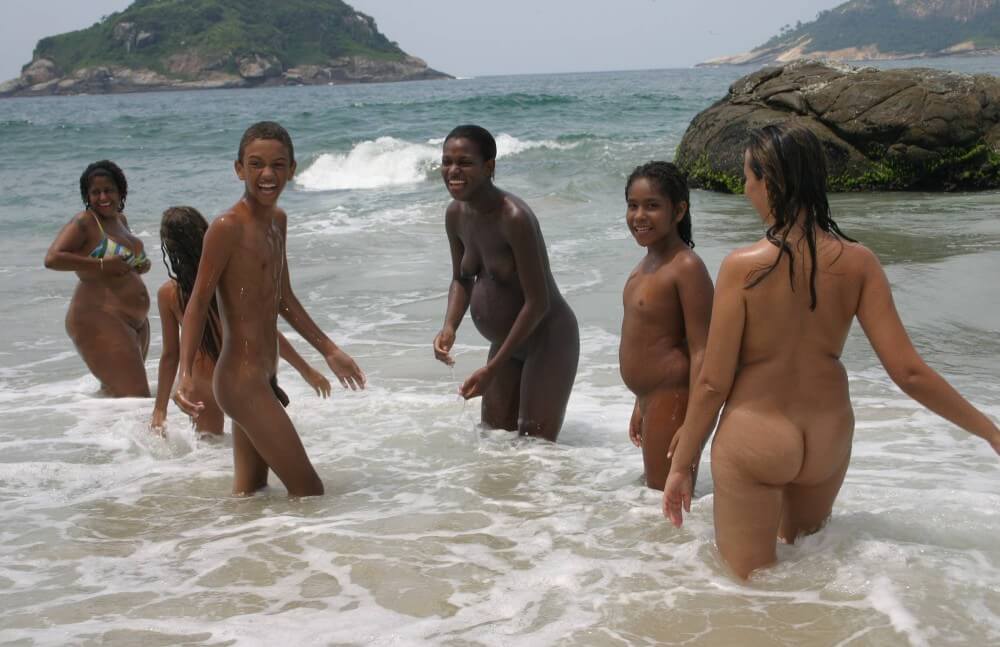 Brazils Endless Water Fun pics - Home naturism in all its glory