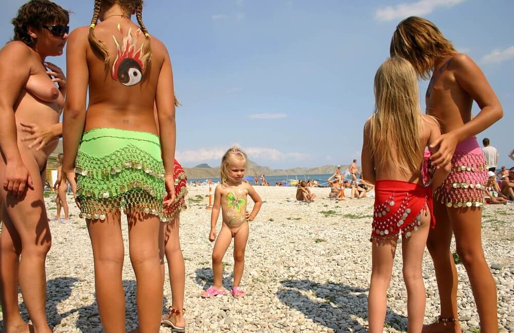 Pageant Model Profile One pics - People come together in unity with nature to take off their clothes