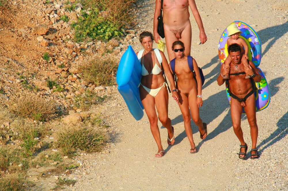 Ula FKK Beach Entry Hills pics - Not being afraid of nudity is the path to inner freedom and harmony