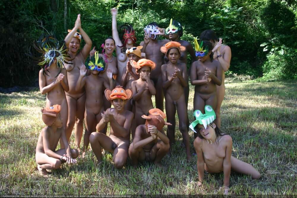 Brazilian Nudists hot gallery 2 - Naturism and nudism are a path to inner freedom