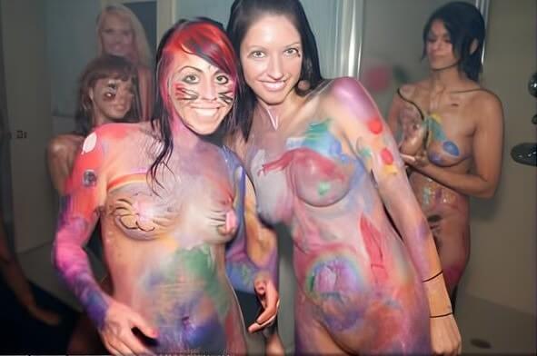 Documented Lifestyle Photo Set 4 - A nudist values simplicity in life and naturalness in expression