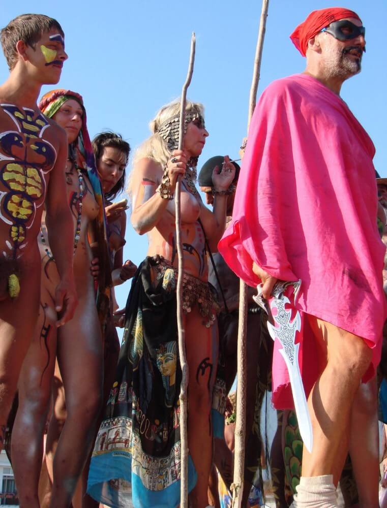 Neptune Day Mountain Top pics - Naturists love movement and activity