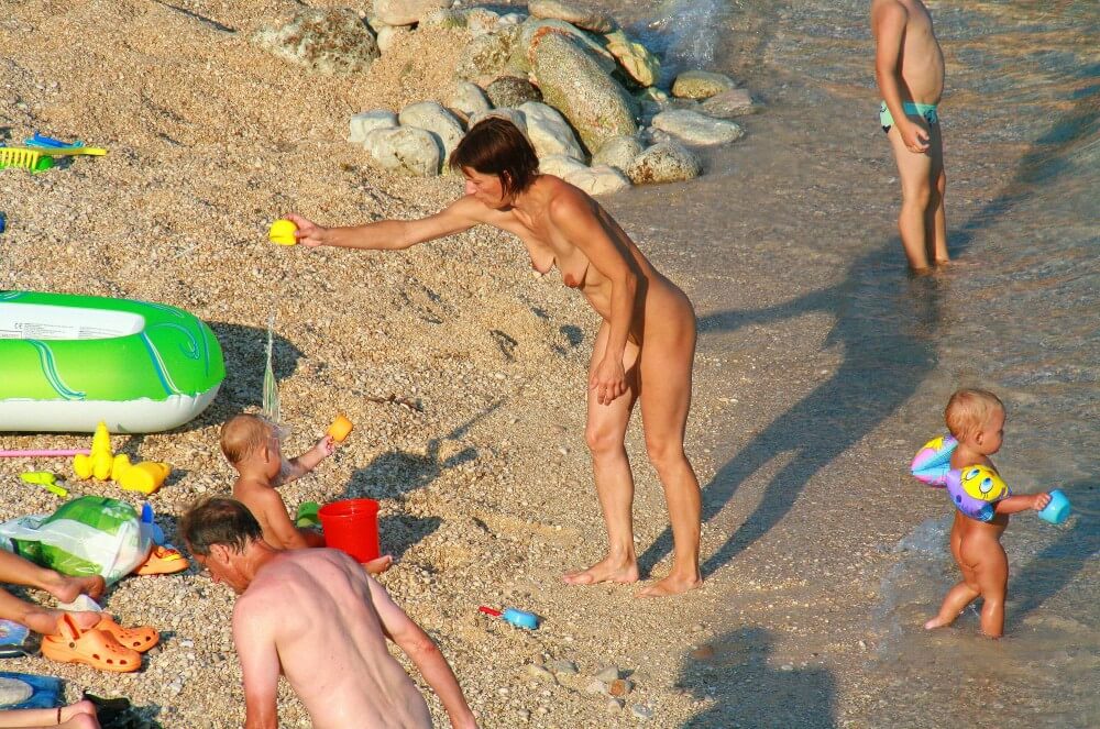 Ula Naturists Beach photo gallery - Nudity in naturism is not usually an end in itself