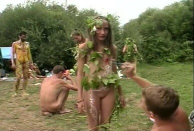 Enature - Mother Naturists - Nudism helps overcome insecurities