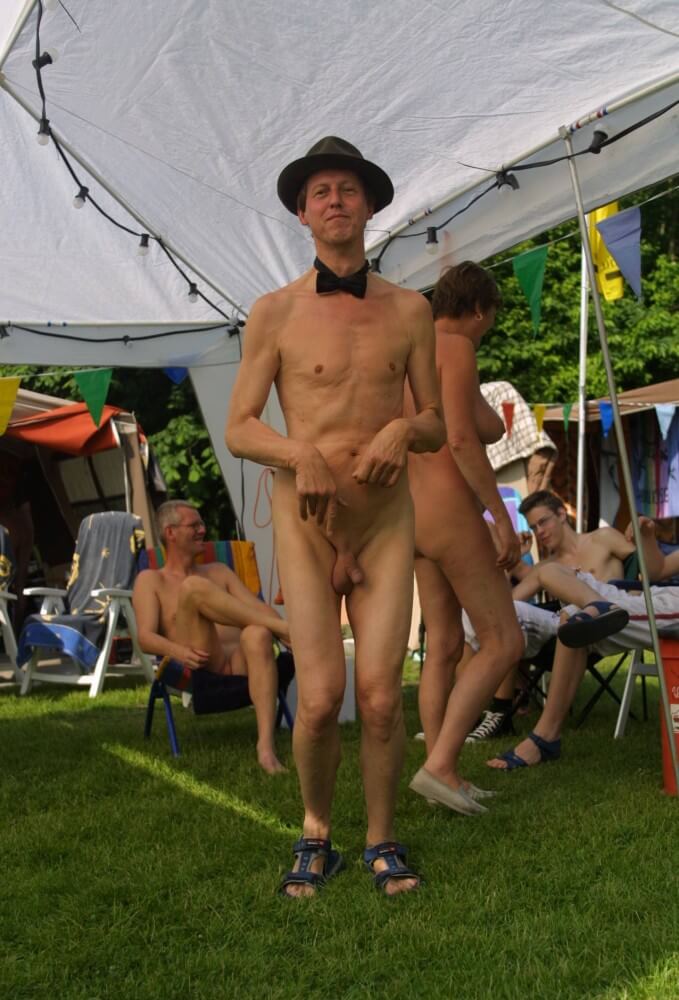 Holland Show and Relaxation - The Theory and Practice of Naturism