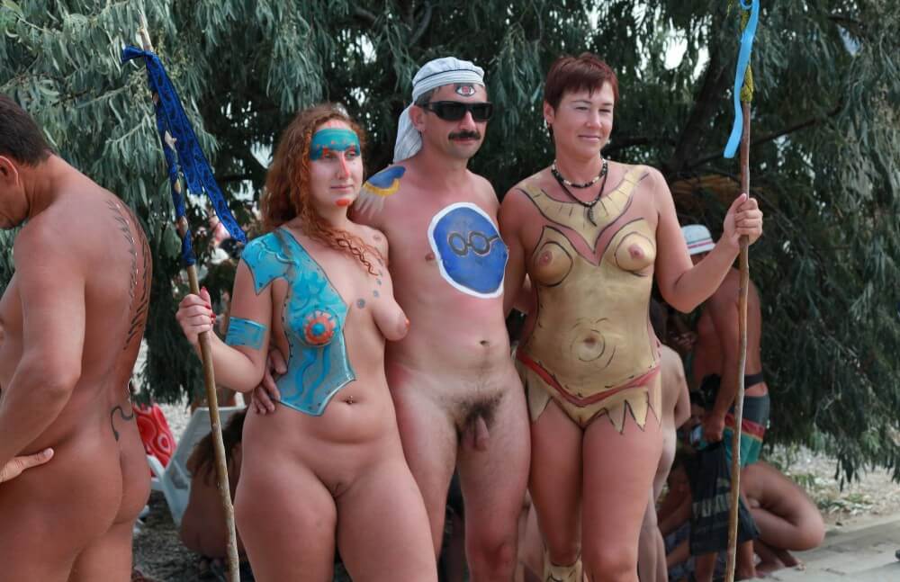 Neptune Step Relaxations pics - People who practice naturism value naturalness and simplicity