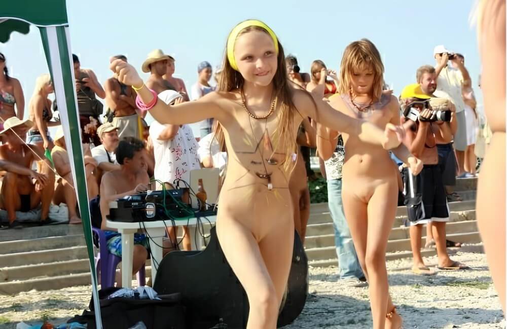 Nudist beauty contest photos - Nudity is seen as a natural and beautiful aspect of life