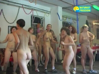 Naturist Freedom: Discotheque in a Cellar - Nudism teaches us to appreciate the present and be honest