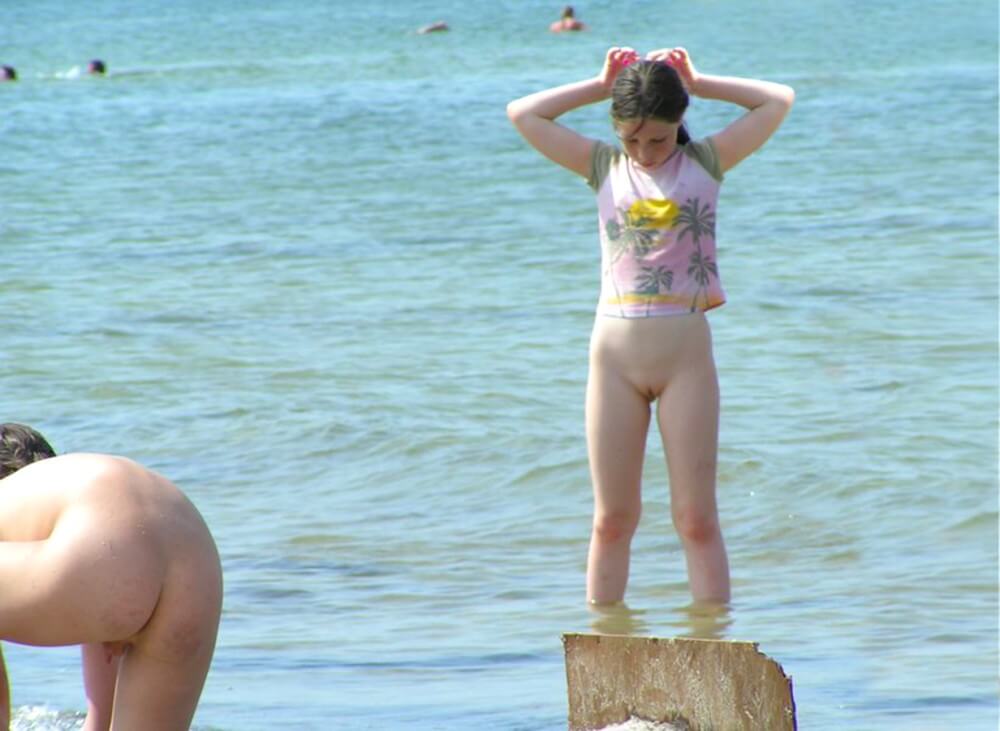 Crazy dirty girls - Nudism is a lifestyle in harmony with nature