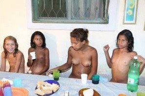 Family Events Pictures # 1 - Freedom as the core principle of naturism