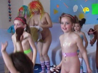 Naturism Freedom: Disco - Freedom is part of naturism