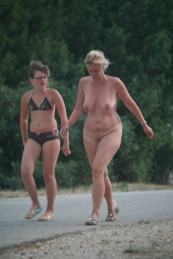 Cove FKK Visitor Grounds pics - Nudists and naturists: whats the differencex