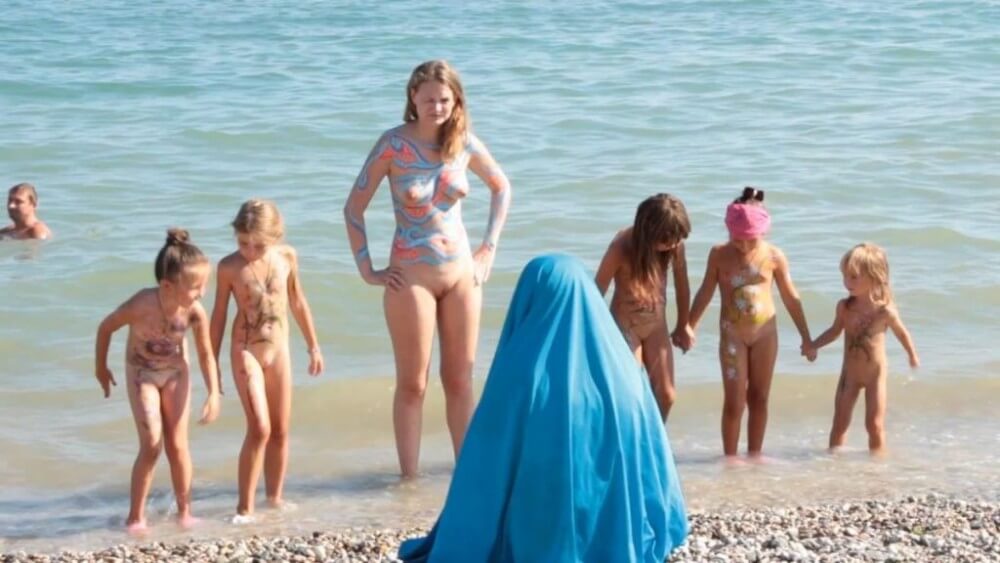 Neptune Day Full HD - Naturism is based on love for oneself and nature