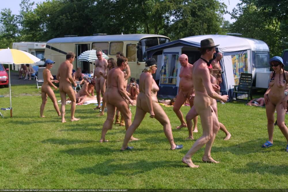 Naturism photo gallery # 53 - Nudity as a natural aspect of human life