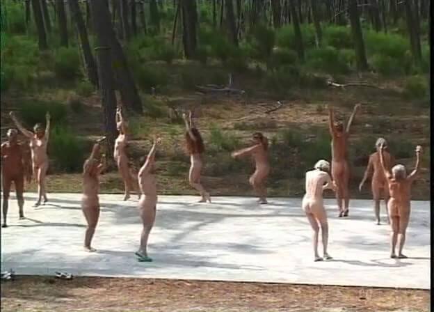 Enature - Euronat, Euronatural, Euronaturally - People come together in unity with nature to take off their clothes