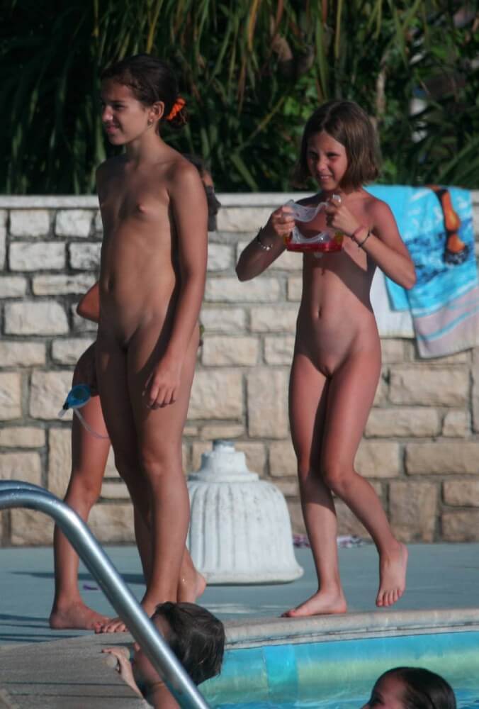 Two Poolside Nudist Girls pics - Clothing is a barrier for a nudist